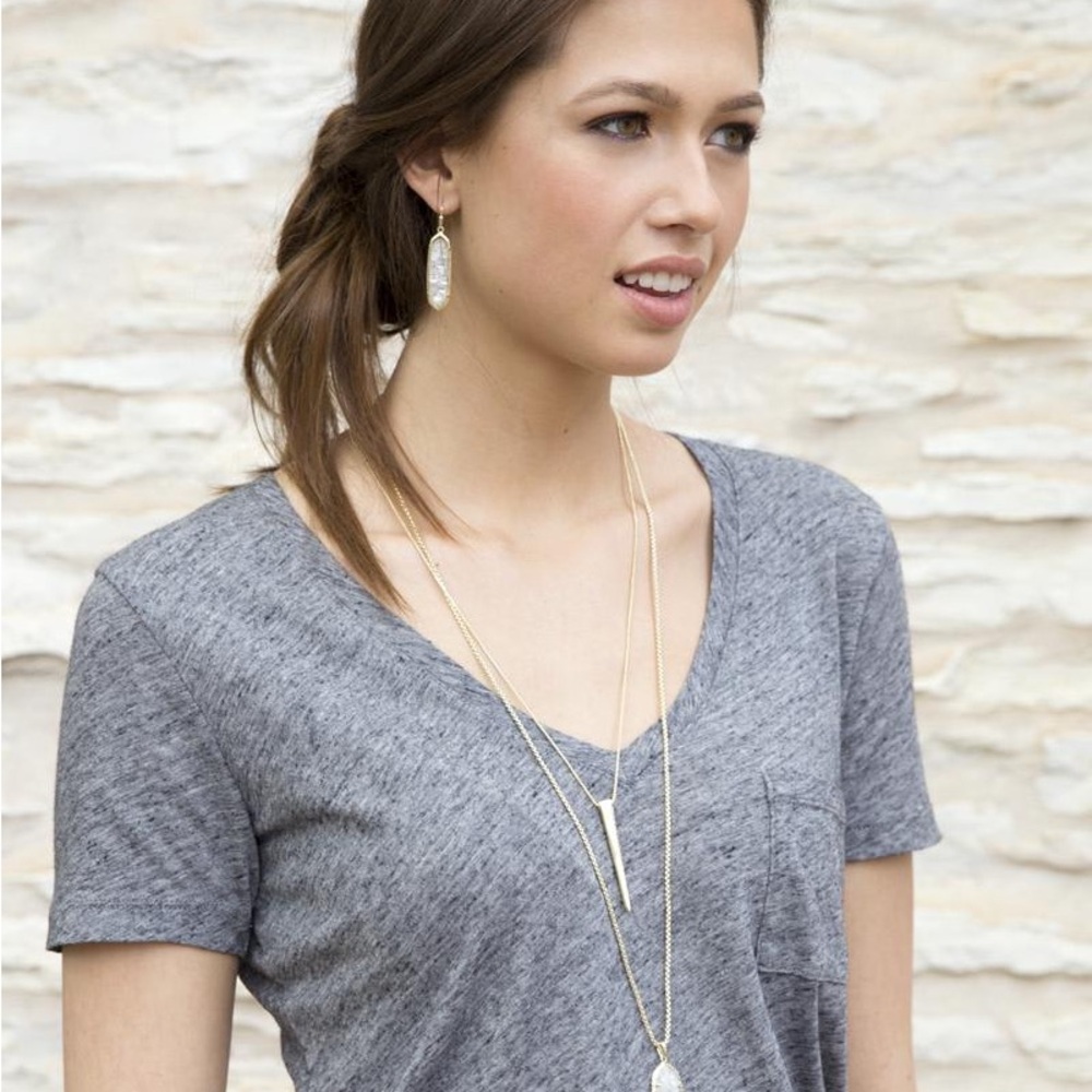 Kendra Scott Rose Gold Necklace - Picture 9 of 10